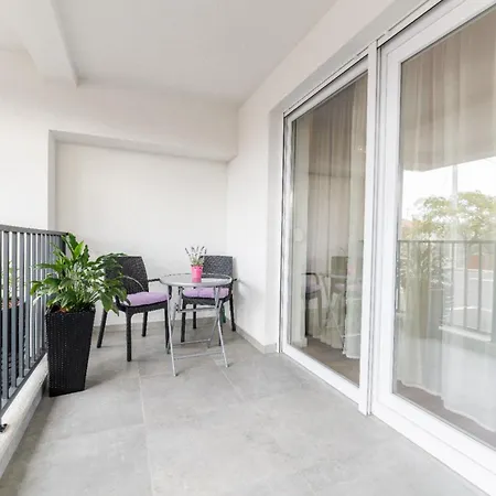 Sunny Bulevard Apartmán *